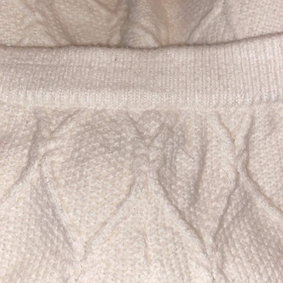 NWT Old Navy High Waisted Cable Knit Diamond Stitch Shorts - Picture 12 of 14